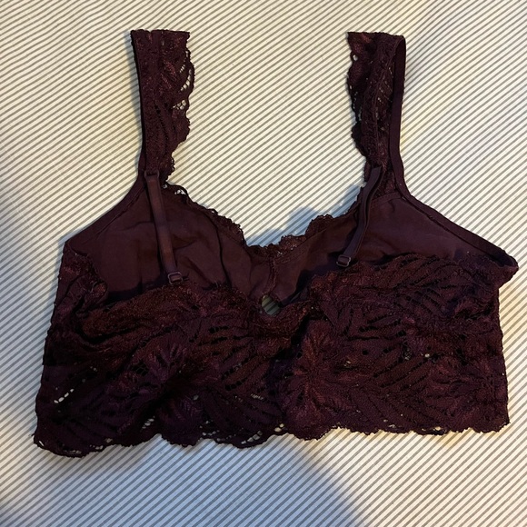 aerie lace bralette - Picture 2 of 3